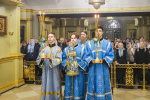 В праздник Сретения Господня митрополит Феодосий совершил Литургию в Спасо-Преображенском соборе 14