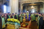 В канун Цветоносной недели митрополит Феодосий совершил всенощное бдение в Спасо-Преображенском соборе 6