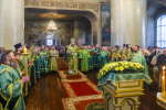 В канун Цветоносной недели митрополит Феодосий совершил всенощное бдение в Спасо-Преображенском соборе 11