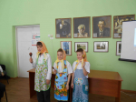 Праздничная игровая программа «Есть в марте день особый»